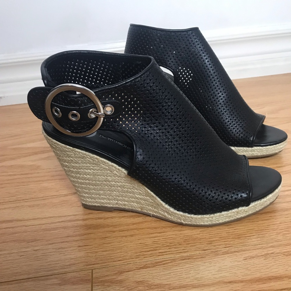 Wishbone Wedge Black Leather Shoes Sz 9